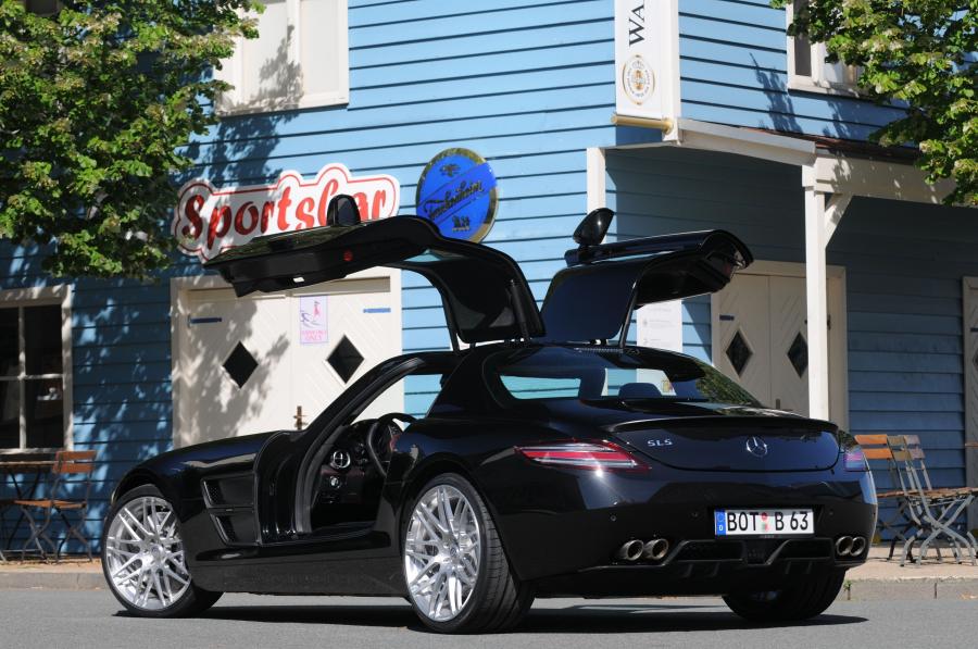  Mercedes-Benz SLS AMG by Brabus 2010 года  (фото 30 из 64)